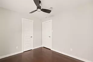 2335 Canyon Meadows Dr, Missouri City, TX 77489 - Photo 31
