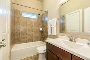 5229 Allen Cay Dr, Texas City, TX 77590 - Photo 13