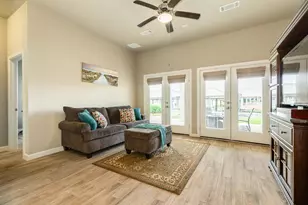 5229 Allen Cay Dr, Texas City, TX 77590 - Photo 9