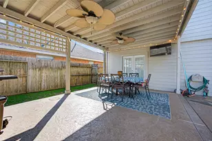 11022 Fallcrest Dr, Houston, TX 77065 - Photo 47