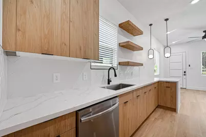 7840 Nashville Unit A/B Street, Houston, TX 77028 - Photo 33