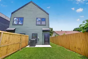 7840 Nashville Unit A/B St, Houston, TX 77028 - Photo 25