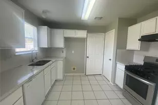 14007 Oleoke Ln, Houston, TX 77015 - Photo 5