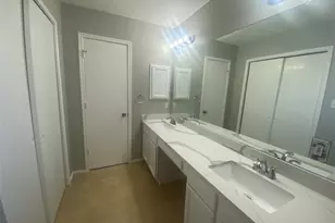 14007 Oleoke Ln, Houston, TX 77015 - Photo 11