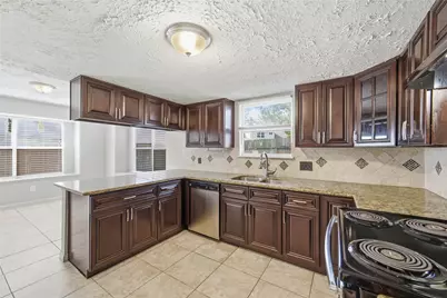 14623 Wind Hollow Circle, Houston, TX 77040 - Photo 7