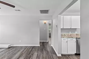 4838 Van Fleet St, Houston, TX 77033 - Photo 5