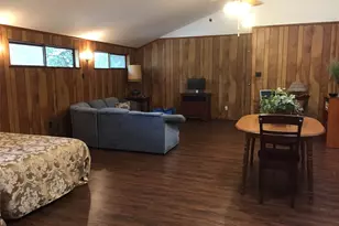 2604 Bois D Arc St, Huntsville, TX 77320 - Photo 7