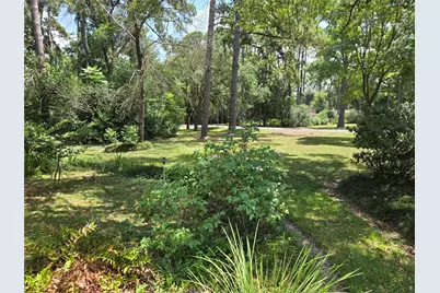 9818 Shadow Wood Drive, Houston, TX 77080 - Photo 35