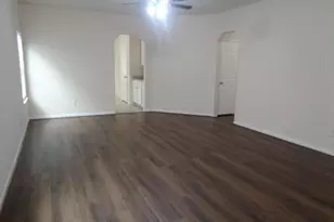 6702 Castle Terrace Ct Ct, Spring, TX 77379 - Photo 9