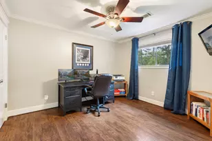 6 Robin Springs Pl, The Woodlands, TX 77381 - Photo 35