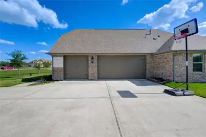 203 Lily Lane, Rosharon, TX 77583 - Photo 49