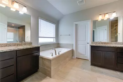 203 Lily Lane, Rosharon, TX 77583 - Photo 33