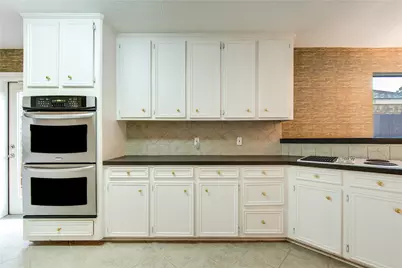 2122 Woodland Springs Street, Houston, TX 77077 - Photo 11