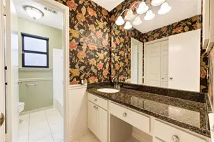 2122 Woodland Springs St, Houston, TX 77077 - Photo 19