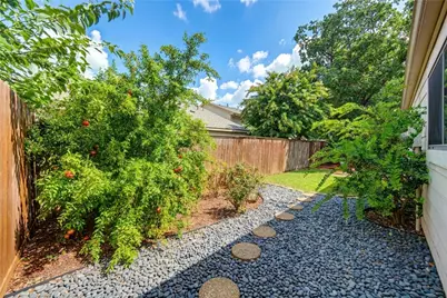 2122 Woodland Springs Street, Houston, TX 77077 - Photo 23