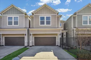 824 Morris St, Houston, TX 77009 - Photo 1