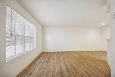 1660 W T C Jester Boulevard #507, Houston, TX 77008 - Photo 7