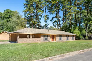 103 Almeda St, Cleveland, TX 77327 - Photo 3