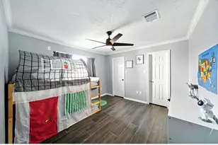 10322 Sageplum Dr, Houston, TX 77089 - Photo 13