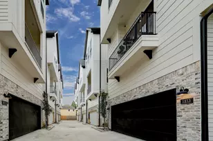 1411 W 23rd St, Houston, TX 77008 - Photo 3