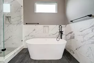 1411 W 23rd St, Houston, TX 77008 - Photo 25