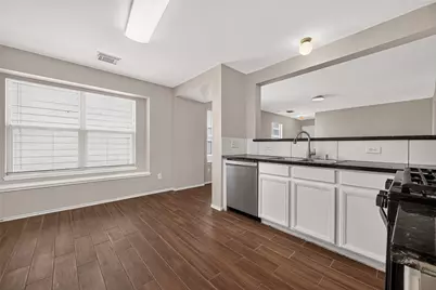 12926 Valleygate Lane, Houston, TX 77072 - Photo 17