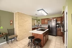 1827 Ash Meadow Dr, Houston, TX 77090 - Photo 9