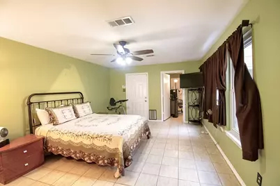 1827 Ash Meadow Drive, Houston, TX 77090 - Photo 15
