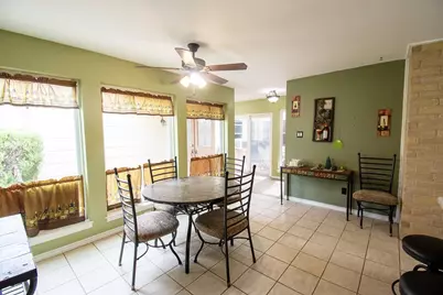 1827 Ash Meadow Drive, Houston, TX 77090 - Photo 11