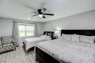 8706 Glen Valley Dr, Houston, TX 77061 - Photo 23