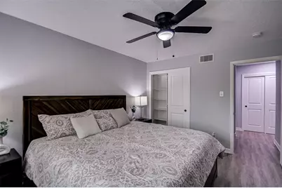 8706 Glen Valley Drive, Houston, TX 77061 - Photo 27