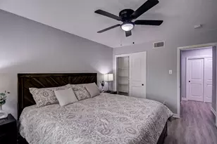 8706 Glen Valley Dr, Houston, TX 77061 - Photo 27