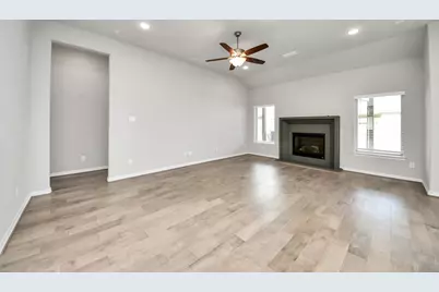 9019 Emerald Cane Drive, Missouri City, TX 77459 - Photo 3