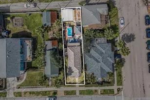 806 Church St, Galveston, TX 77550 - Photo 37