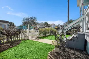 806 Church St, Galveston, TX 77550 - Photo 9