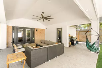 1154 Chamboard Lane, Houston, TX 77018 - Photo 37