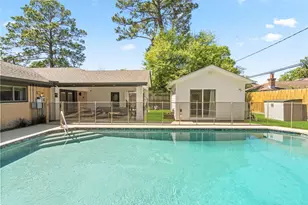 1154 Chamboard Ln, Houston, TX 77018 - Photo 43