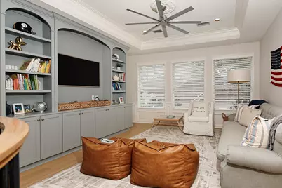 2 Graceful Elm Court, The Woodlands, TX 77381 - Photo 35