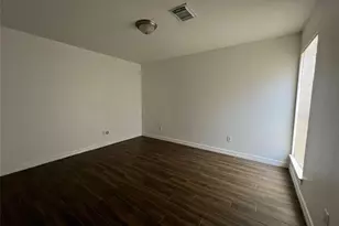 15115 Corona Del Mar Dr, Houston, TX 77083 - Photo 11