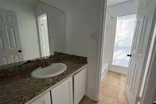 15115 Corona Del Mar Dr, Houston, TX 77083 - Photo 9