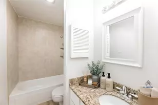 10047 Westpark Dr, Houston, TX 77042 - Photo 19