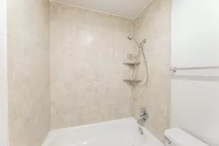 10047 Westpark Dr, Houston, TX 77042 - Photo 21