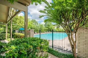 10047 Westpark Dr, Houston, TX 77042 - Photo 27