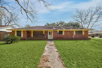 2101 Belvedere Drive, Baytown, TX 77520 - Photo 1