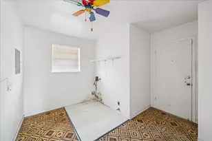 2101 Belvedere Dr, Baytown, TX 77520 - Photo 17