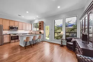 3322 Memorial Crest Blvd, Houston, TX 77007 - Photo 9