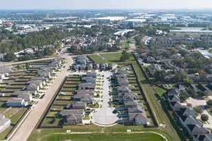 611 Ash Mill Dr, Houston, TX 77090 - Photo 45