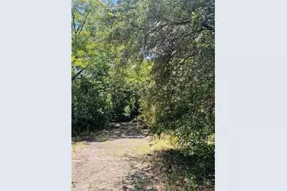 4400 Klekar-Gin, Schulenburg, TX 78956 - Photo 19
