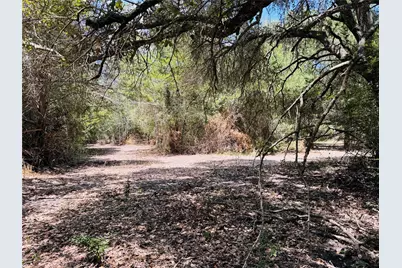 4400 Klekar-Gin, Schulenburg, TX 78956 - Photo 21