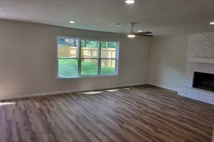 5306 Green Springs Dr, Houston, TX 77066 - Photo 5